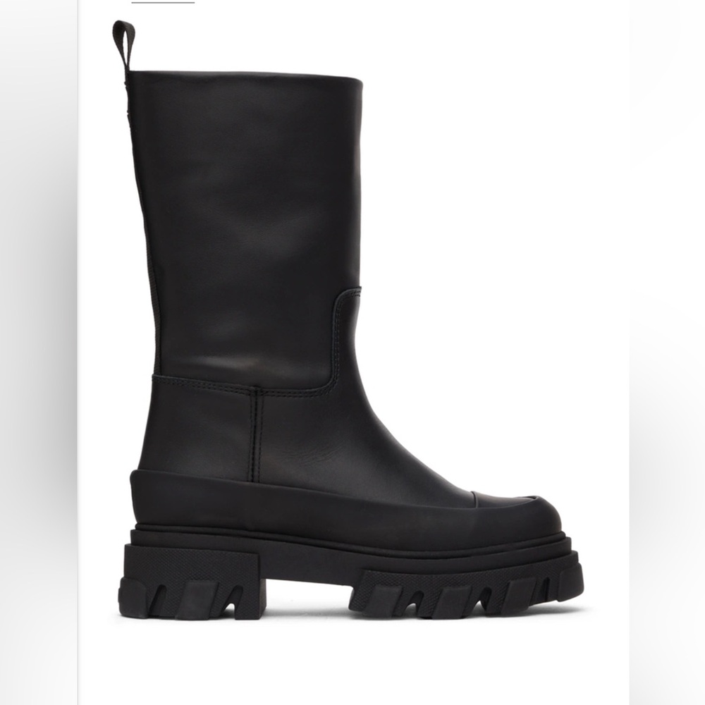 GANNI Calf Leather Tubular Boot - Black